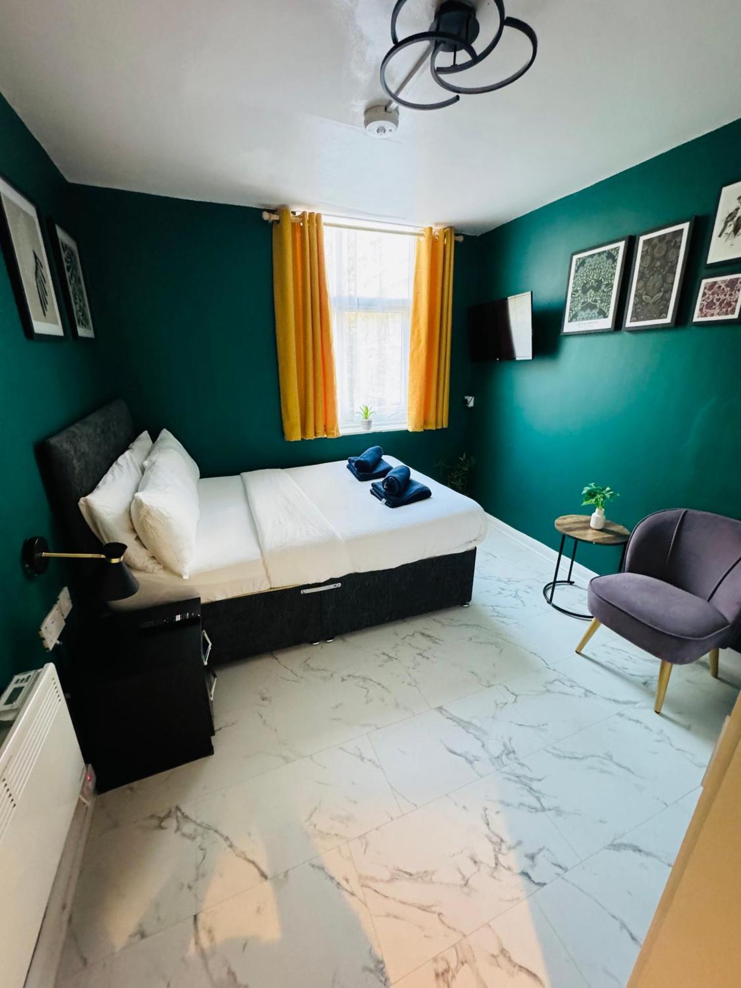 Private Studio Flat In City 1190 Londres Extérieur photo