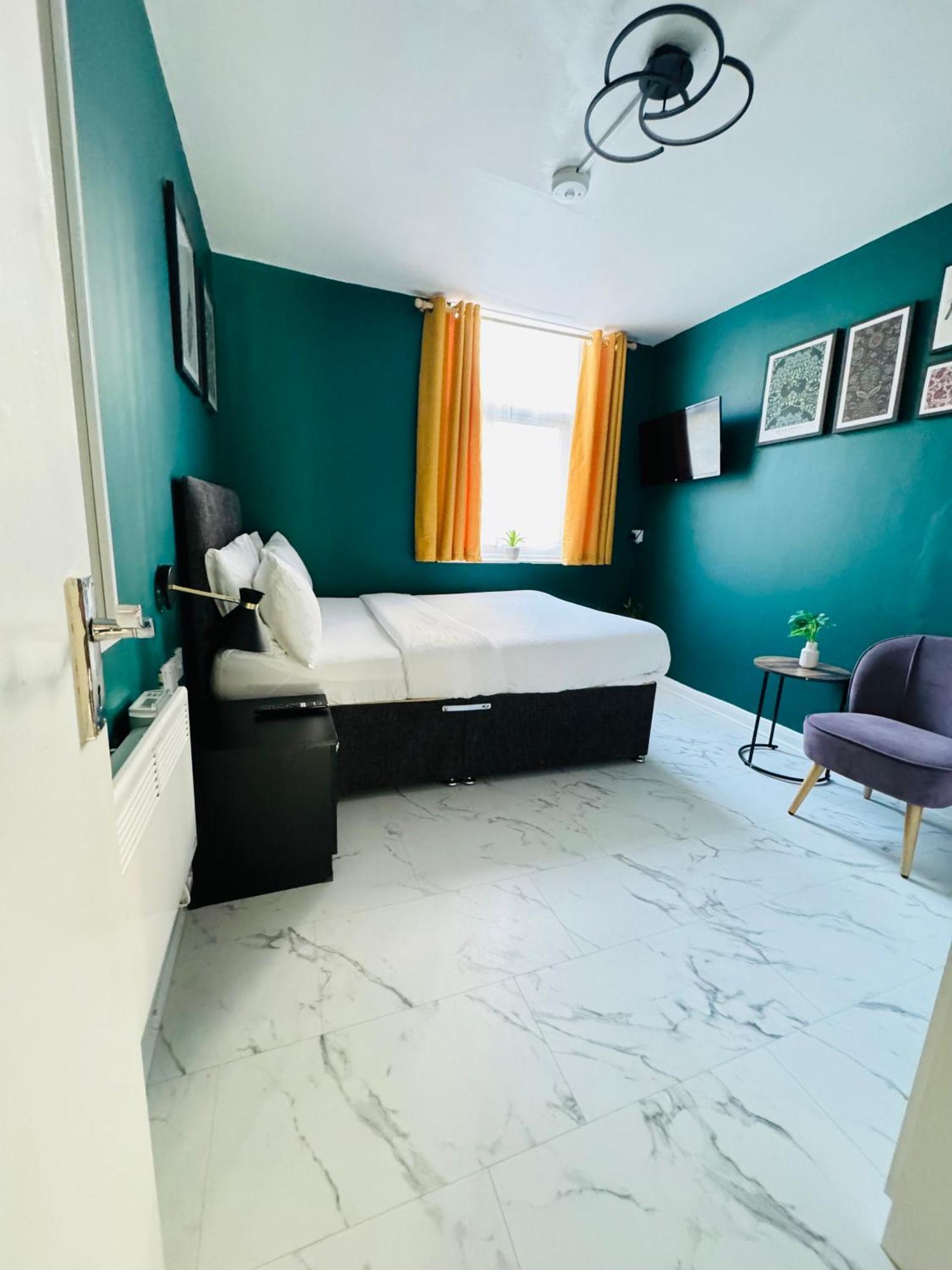 Private Studio Flat In City 1190 Londres Extérieur photo